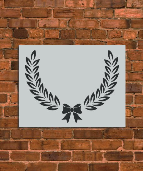 Christmas Wreath Stencil - INNOVO Stencils